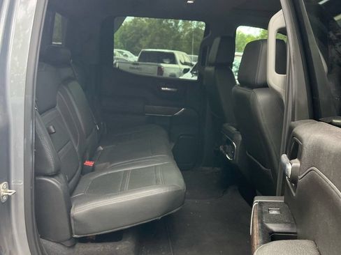 Used 2019 GMC Sierra 1500 Denali w/ Denali Ultimate Package AWD/4WD image 12