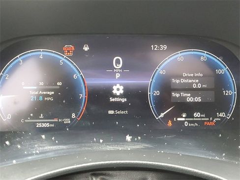 Used 2023 Toyota Highlander Limited image 25