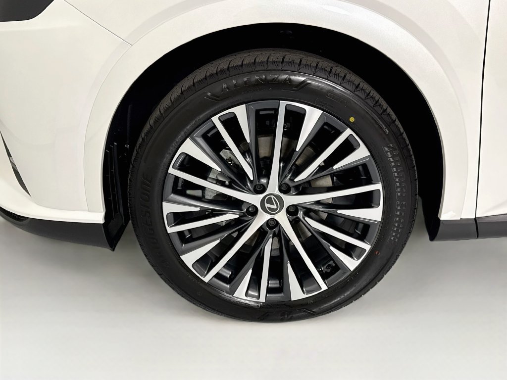 New 2026 Lexus RX 350 Premium Plus w/ Accessory Package (2T) FWD image 31