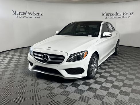 Used 2017 Mercedes-Benz C 300 4MATIC Sedan image 3