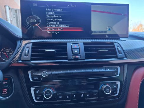 Used 2015 BMW M4 Coupe image 19