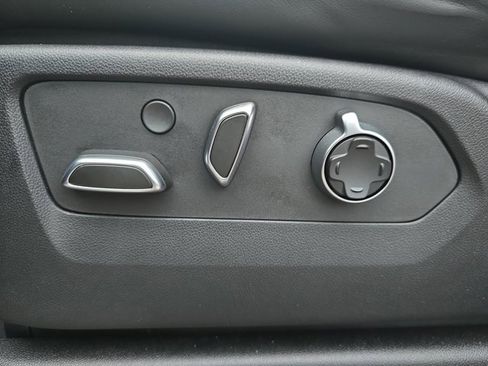 Certified 2023 Cadillac Escalade V image 30