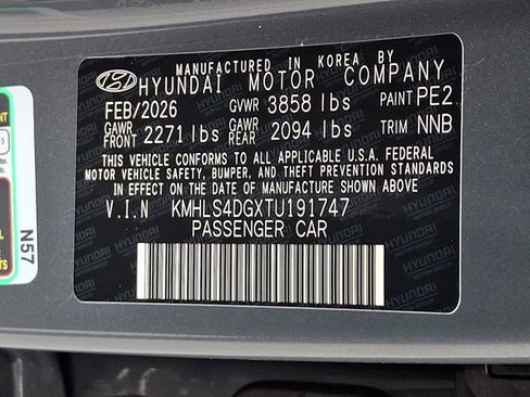 New 2026 Hyundai Elantra SEL Sport FWD image 21