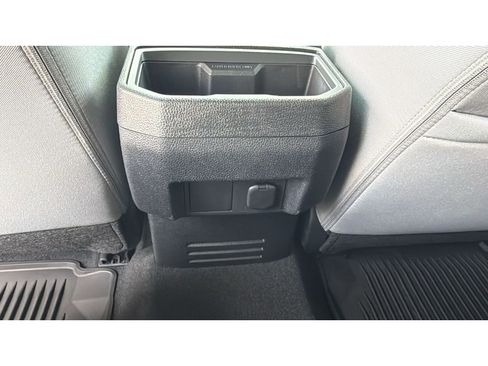New 2026 Toyota Tacoma SR5 AWD/4WD image 32