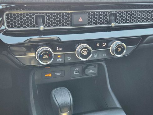 Certified 2022 Honda Civic LX image 19