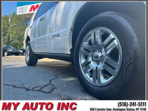 Used 2010 Mercury Mountaineer Premier image 9