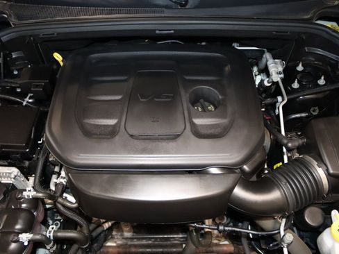 Used 2019 Jeep Grand Cherokee Altitude AWD/4WD image 78