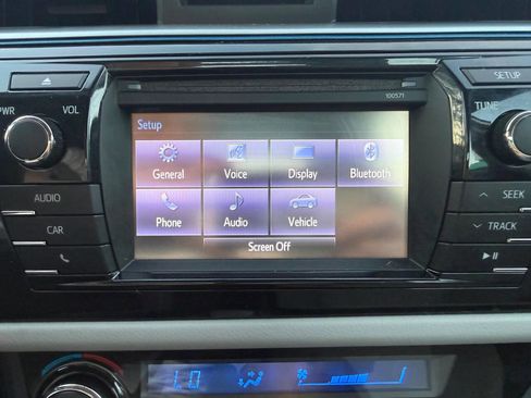 Used 2016 Toyota Corolla LE image 16