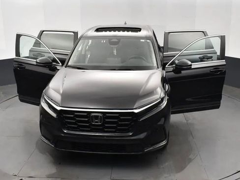 Used 2025 Honda CR-V EX image 10