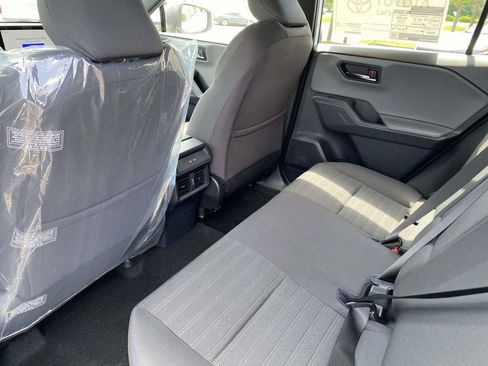 New 2026 Toyota RAV4 SE w/ Convenience Package AWD/4WD image 12