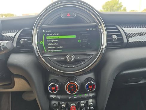 Used 2019 MINI Cooper S FWD image 19