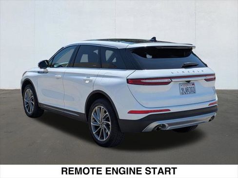 Certified 2023 Lincoln Corsair FWD w/ Equipment Group 101A image 3