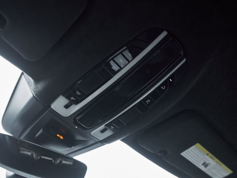 Used 2022 Porsche Cayenne Turbo GT image 80