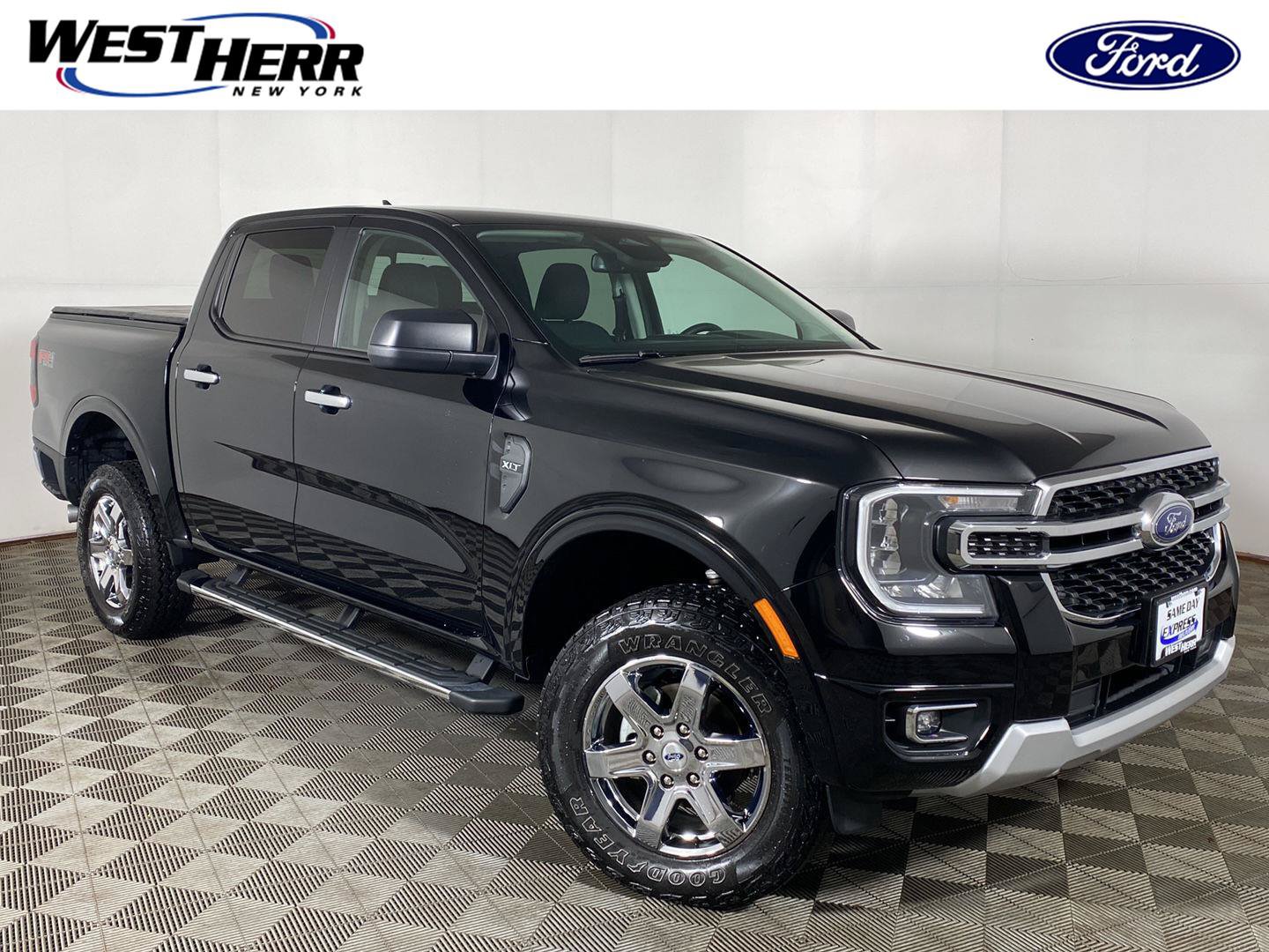 Used 2024 Ford Ranger XLT w/ FX4 Off-Road Package AWD/4WD image 1