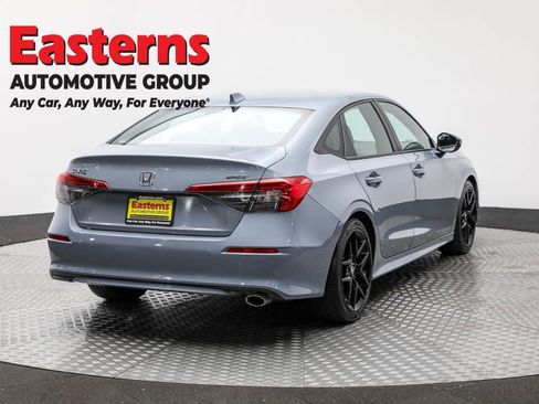 Used 2024 Honda Civic Sport image 5
