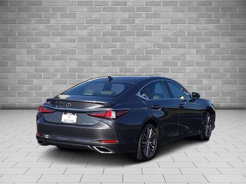 Used 2024 Lexus ES 350 w/ Premium Package image 5