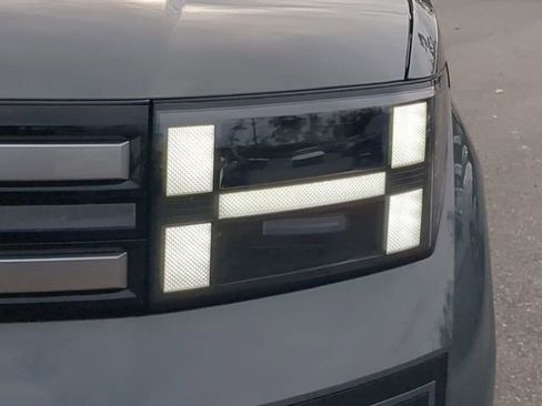 New 2025 Hyundai Santa Fe SEL image 10