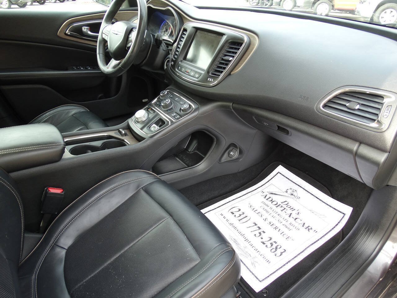 Used 2015 Chrysler 200 C w/ Safetytec Group FWD image 40
