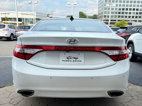 Used 2013 Hyundai Azera w/ Technology Pkg FWD image 6