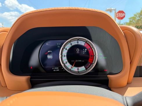 Used 2021 Lexus LC 500 Convertible w/ Touring Package RWD image 20