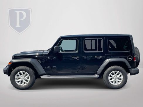 Used 2023 Jeep Wrangler Unlimited Sport w/ Sun And Sound Package AWD/4WD image 5
