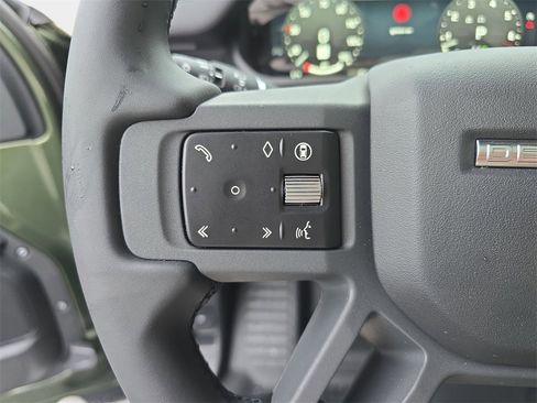 New 2026 Land Rover Defender 110 S image 18