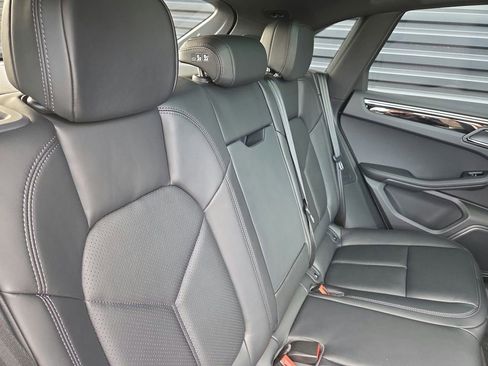 New 2026 Porsche Macan S image 21