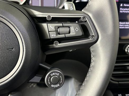 New 2026 Porsche Macan S image 24