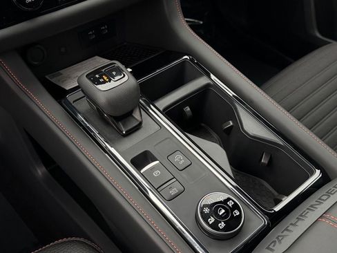 New 2026 Nissan Pathfinder Rock Creek image 30