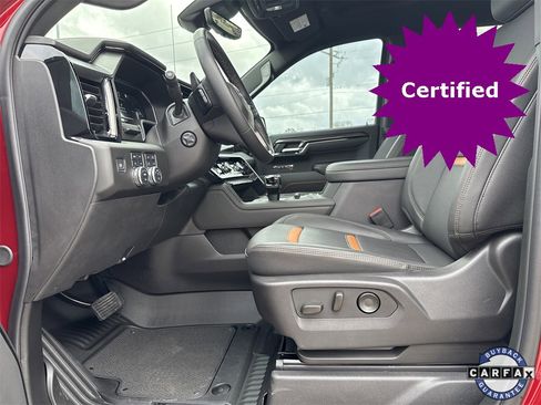 Used 2025 GMC Sierra 1500 AT4 w/ AT4 Premium Package image 9