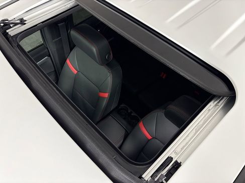 New 2026 Chevrolet Colorado Z71 w/ Technology Package image 22