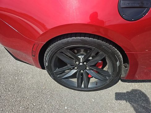 Used 2017 Chevrolet Camaro LT w/ RS Package image 11