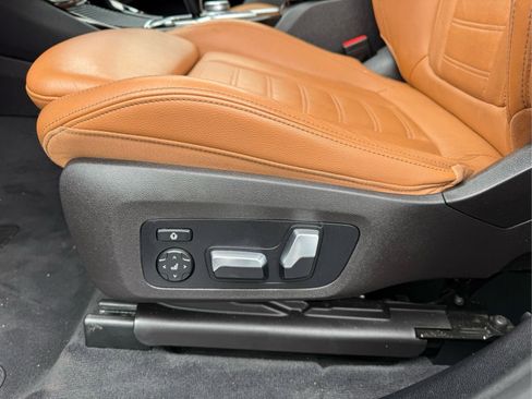 Used 2019 BMW X3 xDrive30i w/ Executive Package AWD/4WD image 17