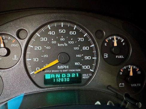 Used 2001 Chevrolet S10 Pickup LS w/ Preferred Equipment Group image 16