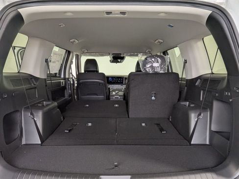 New 2026 Hyundai Santa Fe SE FWD image 28