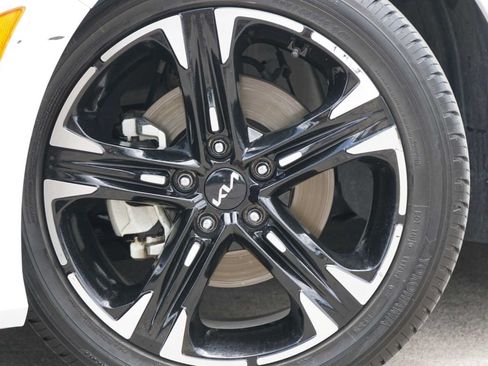 Used 2023 Kia K5 GT-Line w/ GT-Line Premium Package FWD image 2