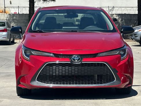Used 2021 Toyota Corolla LE w/ Body Protection Package (TMS) image 11