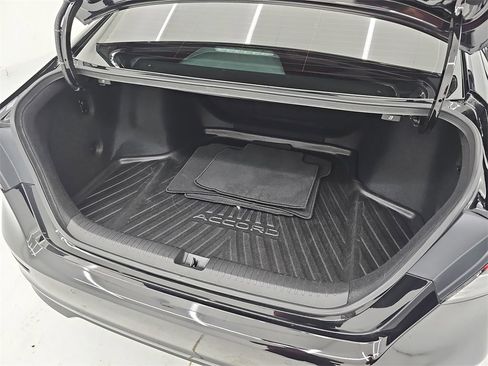 Certified 2023 Honda Accord EX-L image 16