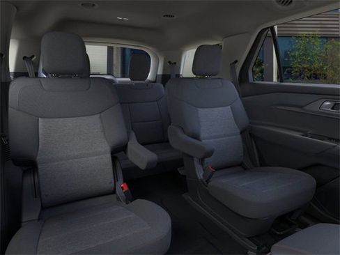 New 2026 Ford Explorer Active image 11