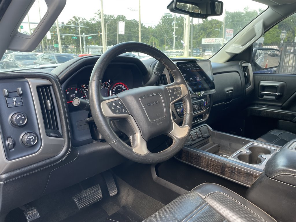 Used 2015 GMC Sierra 2500 Denali w/ Duramax Plus Package AWD/4WD image 13