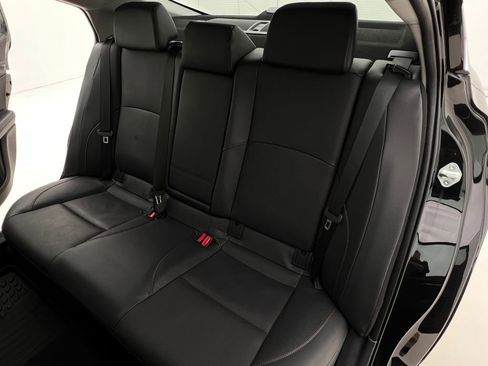 Used 2025 Toyota Camry XLE w/ Premium Plus Package image 15