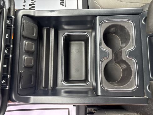 Used 2017 Chevrolet Silverado 1500 LTZ w/ Sport Package AWD/4WD image 30