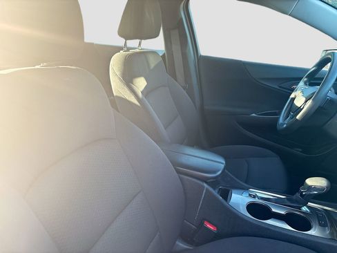 Used 2024 Chevrolet Malibu LT image 26