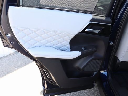 New 2025 Mitsubishi Outlander SEL image 29