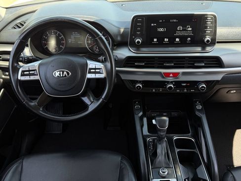 Used 2021 Kia Telluride S FWD image 12