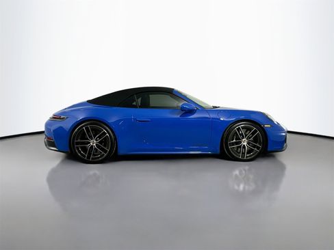 Certified 2025 Porsche 911 Carrera 4 GTS image 8