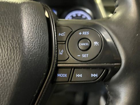 Used 2023 Toyota Camry SE w/ Cold Weather Package image 23