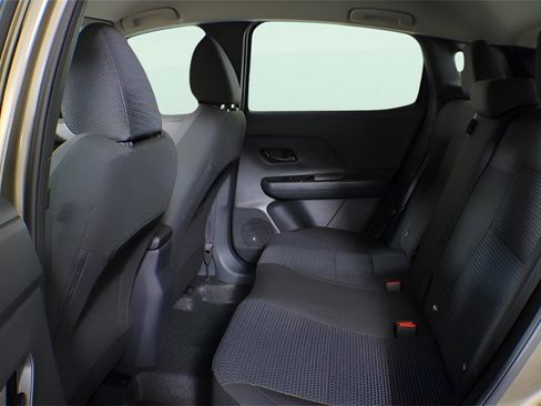 Used 2025 Nissan Kicks S image 17