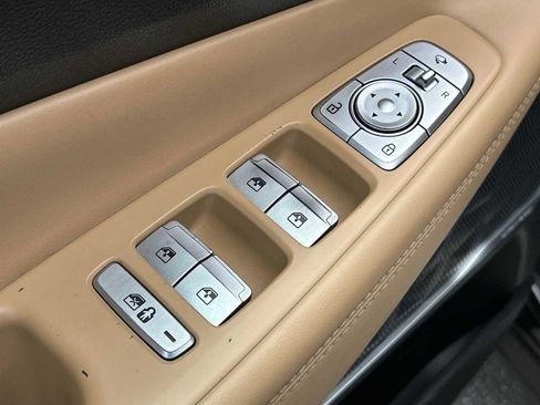 Used 2022 Hyundai Santa Fe Calligraphy AWD/4WD image 13