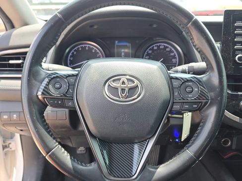 Used 2021 Toyota Camry SE FWD image 14